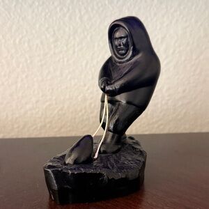 Vintage Inuit Eskimo seal hunter fisherman figurine